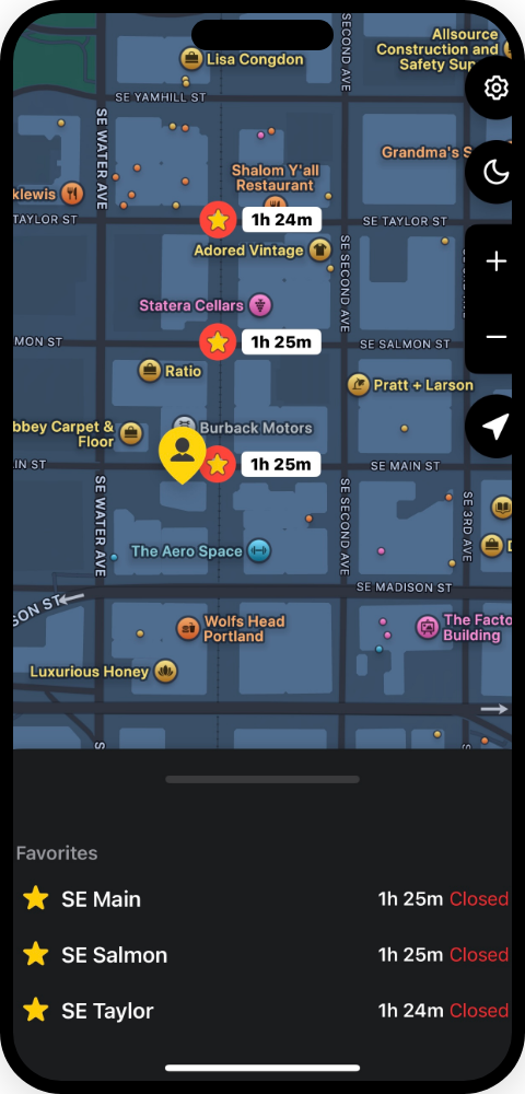 TrainSnap app showing map view with blocked crossings and favorites list